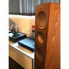 R7 META Walnut