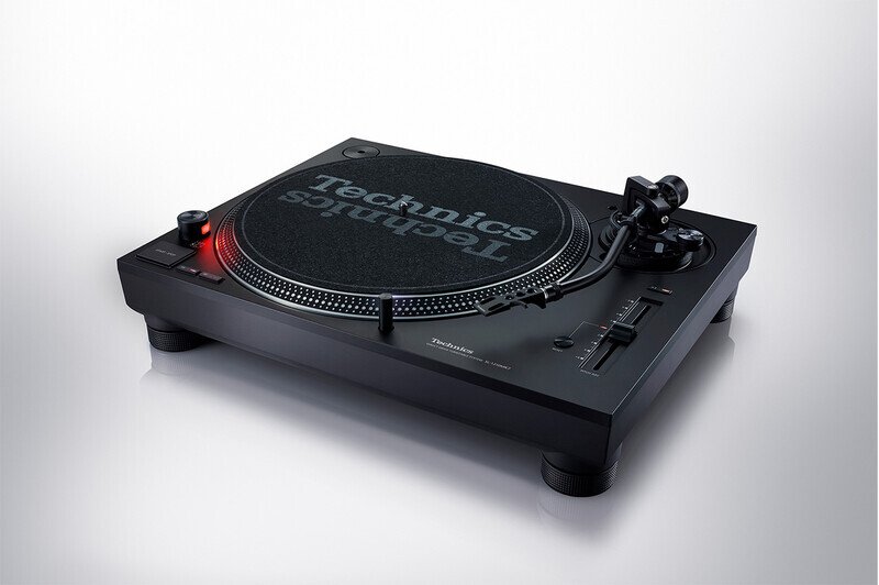 SL-1210MK7EE Black