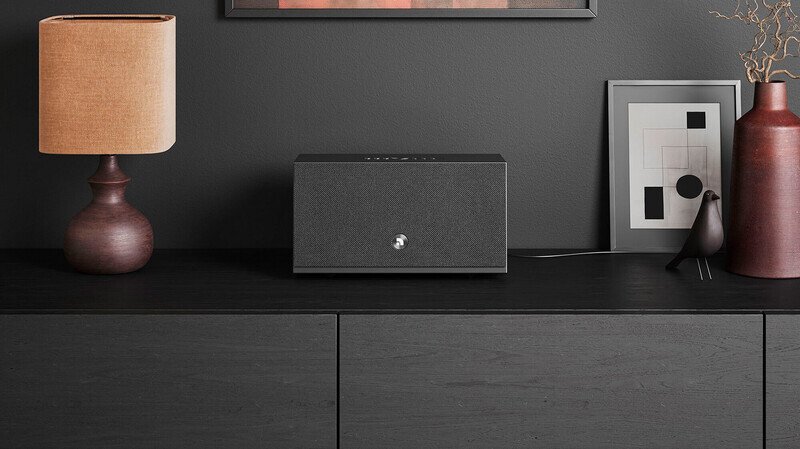 C10 MKII W Black