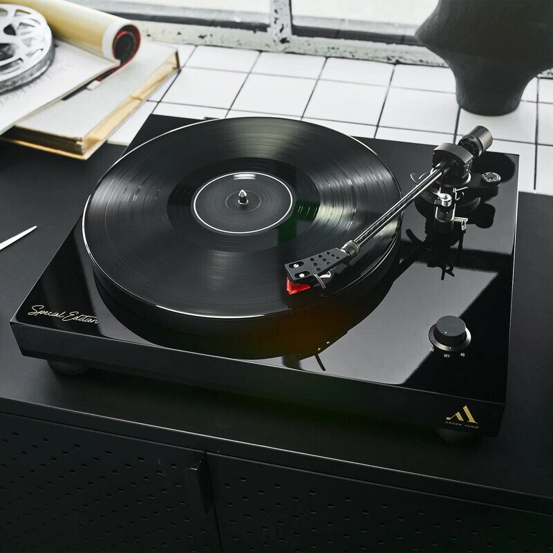 TT-4 Special Edition Black