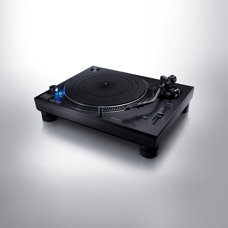 SL-1210GR2EK Black 