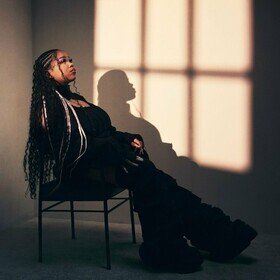 Therapy Zoe Wees