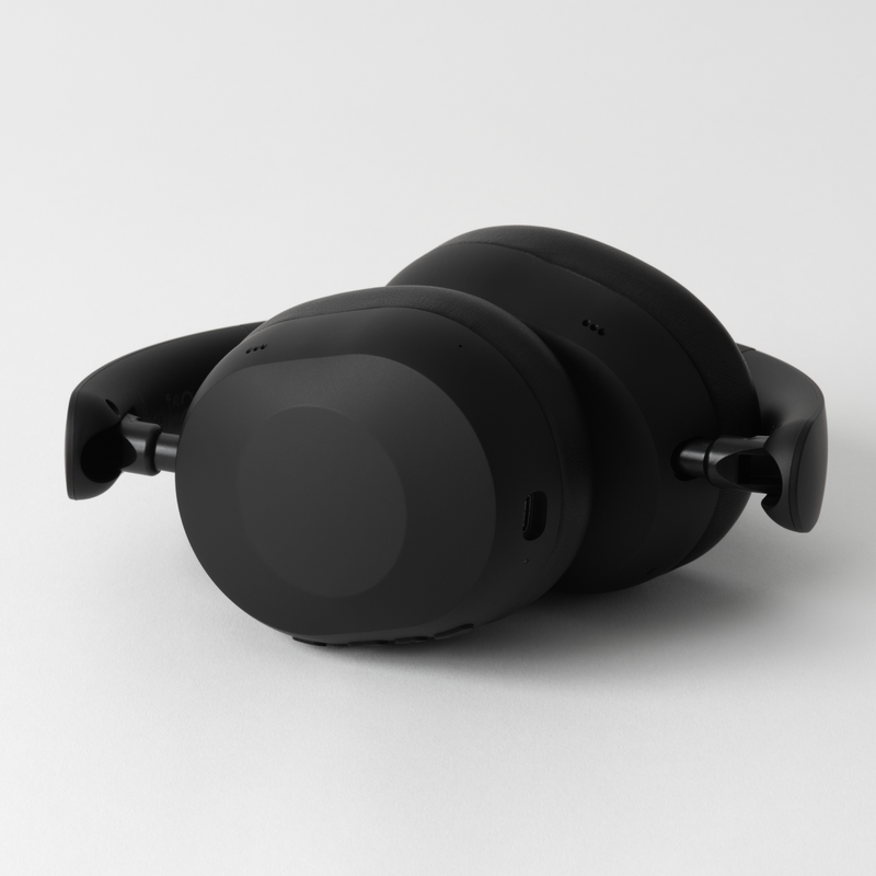 UX1000 Black