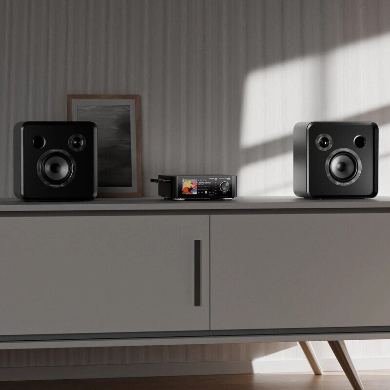 SE100 Black