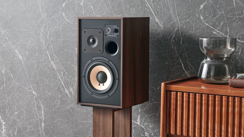 Heritage XLS 7 Walnut