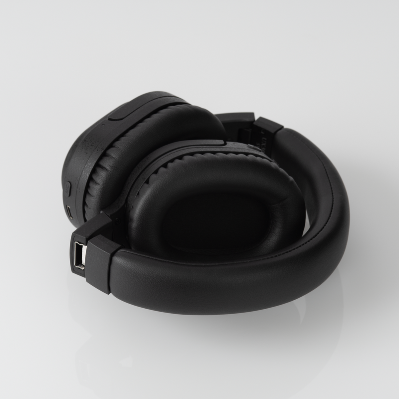UX3000 SV Black