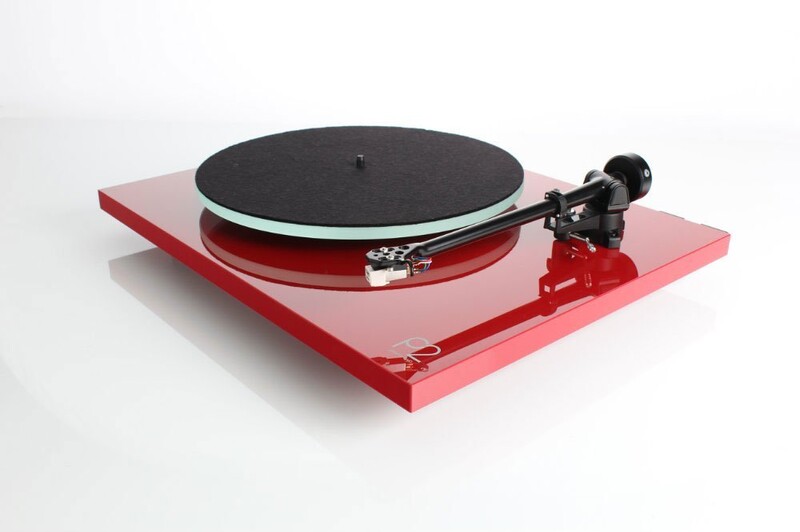 Planar 2 Carbon Red