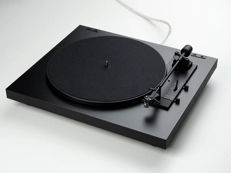 A1.2 OM10 Black