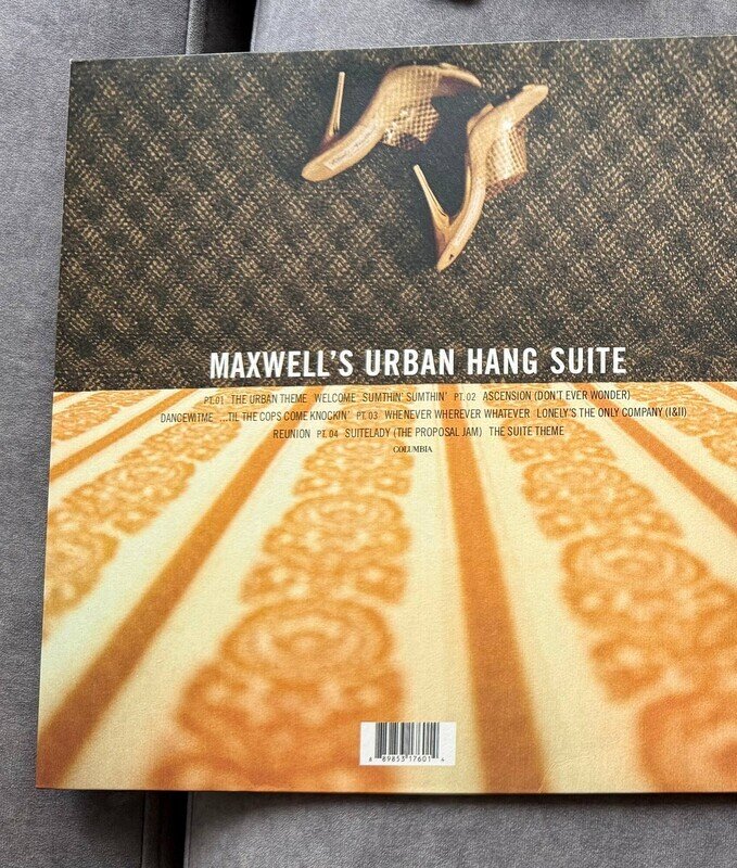 Maxwells Urban Hang Suite