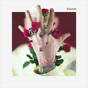 Bloom (Limited Edition) Machine Gun Kelly
