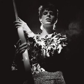 Bowie '72 Rock 'N' Roll Star David Bowie
