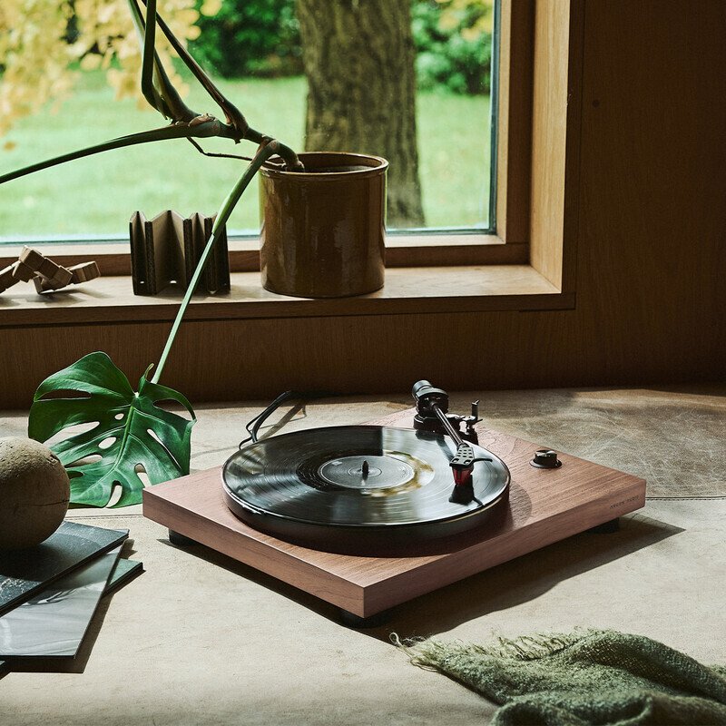 TT-3 Plus Walnut