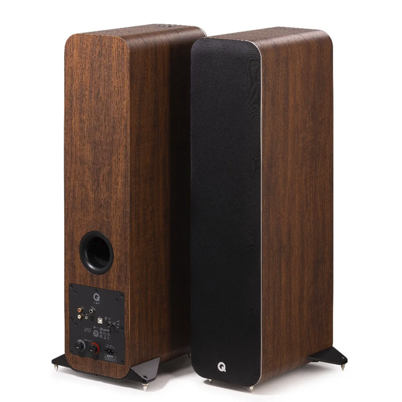 Q M40 HD Walnut 