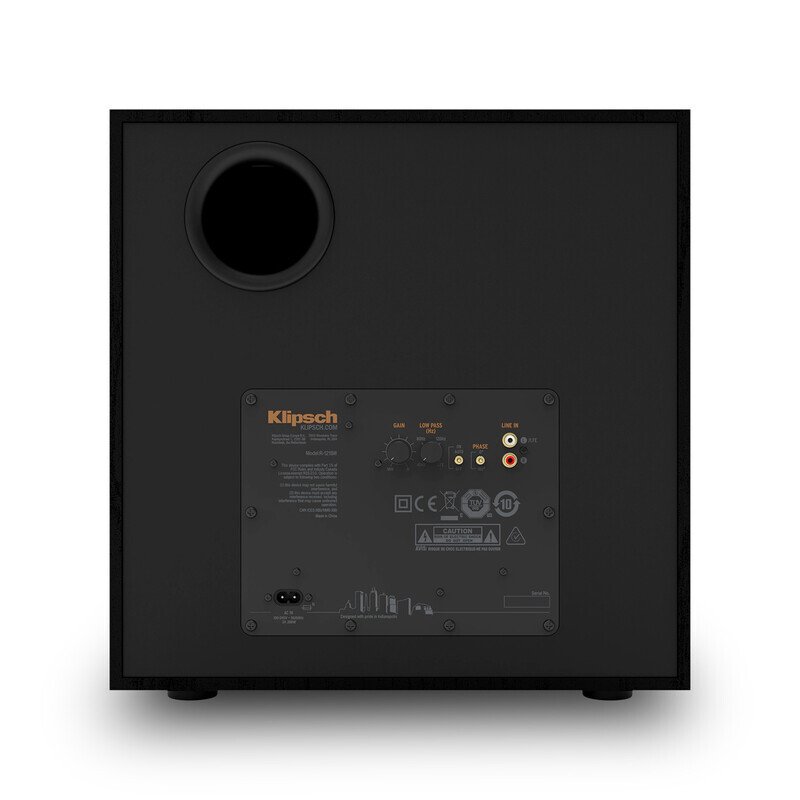 Reference R-121SW Black
