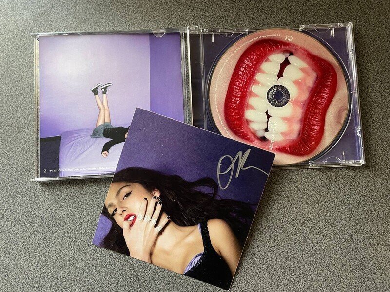 GUTS signed CD