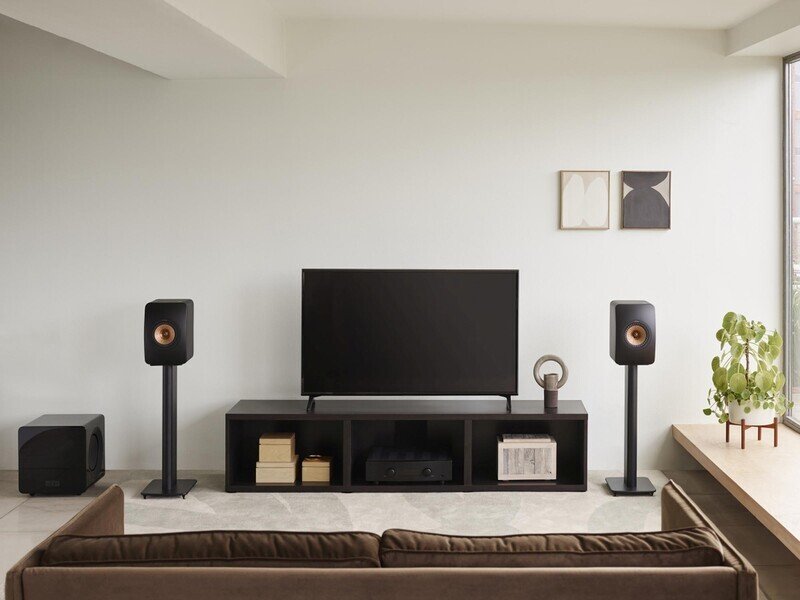 LS50 META Carbon Black